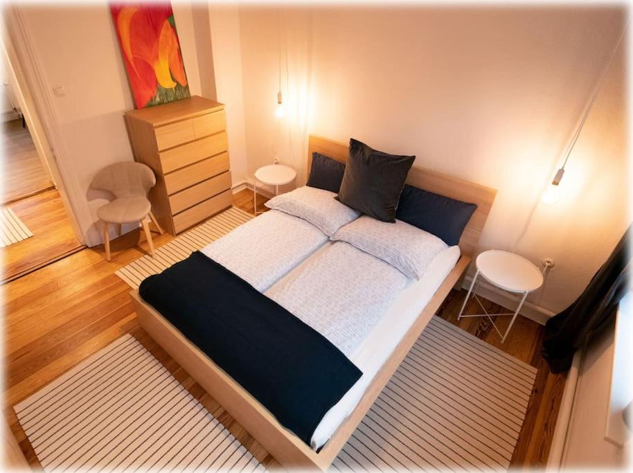 Gemuetlich - 2 Zimmer-Altbau, 24H Check-In Kiel Kültér fotó
